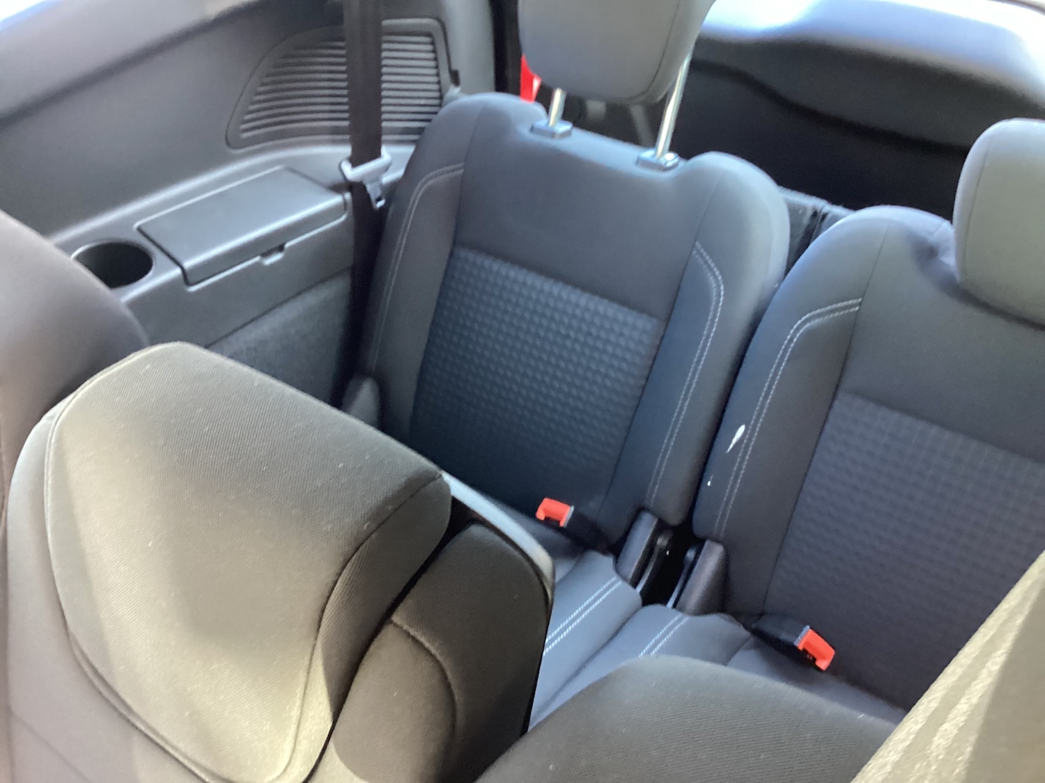 Used Ford Grand C-Max 2015 for sale - 77730945: Photo 7