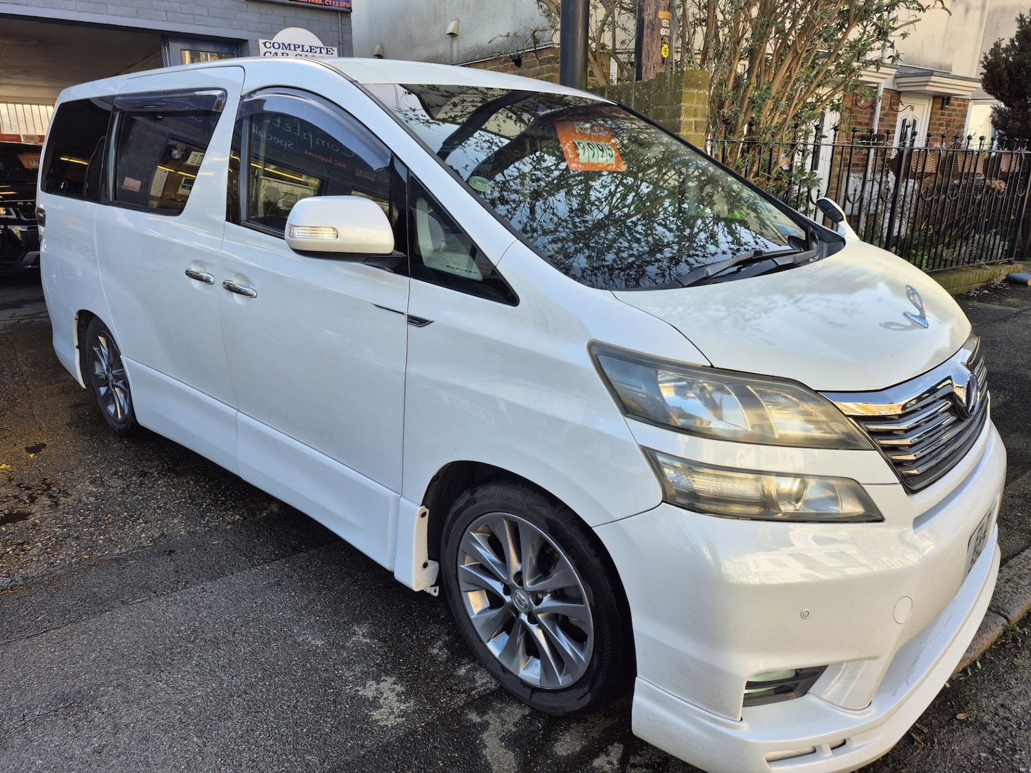 Used Toyota Vellfire 2024 for sale - 77581617: Photo 10