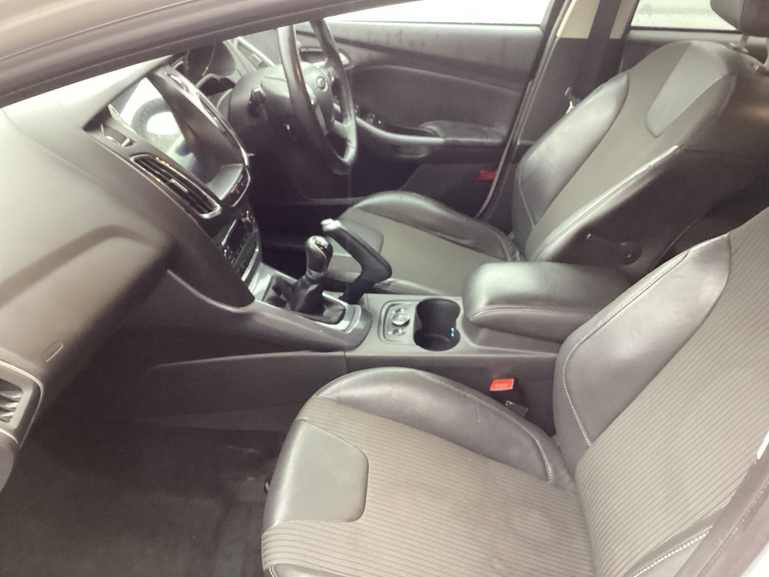 Used Ford Focus 2014 for sale - 77618933: Photo 3