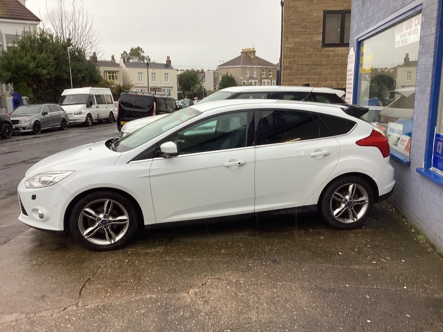 Used Ford Focus 2014 for sale - 77618933: Photo 9