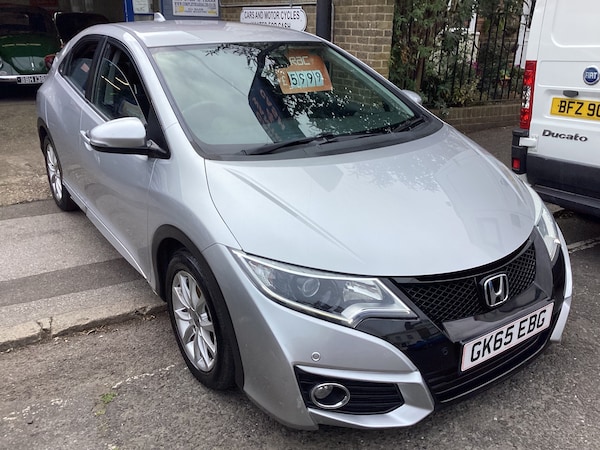 Used Honda Civic 2015 for sale - 75629796: Photo 9