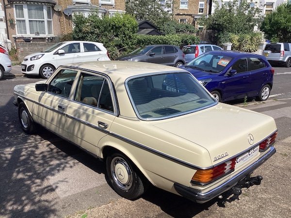 Used Mercedes-Benz 300 1983 for sale - 75498959: Photo 10