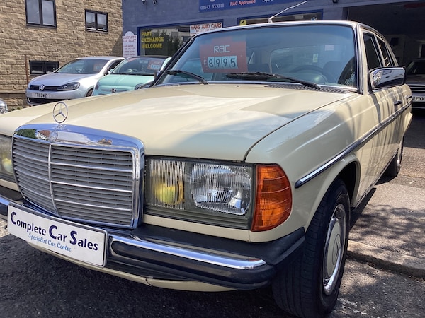 Used Mercedes-Benz 300 1983 for sale - 75498959: Photo 11