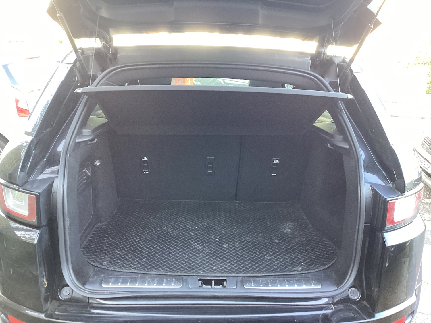 Used Land Rover Range Rover Evoque 2017 for sale - 77125489: Photo 9