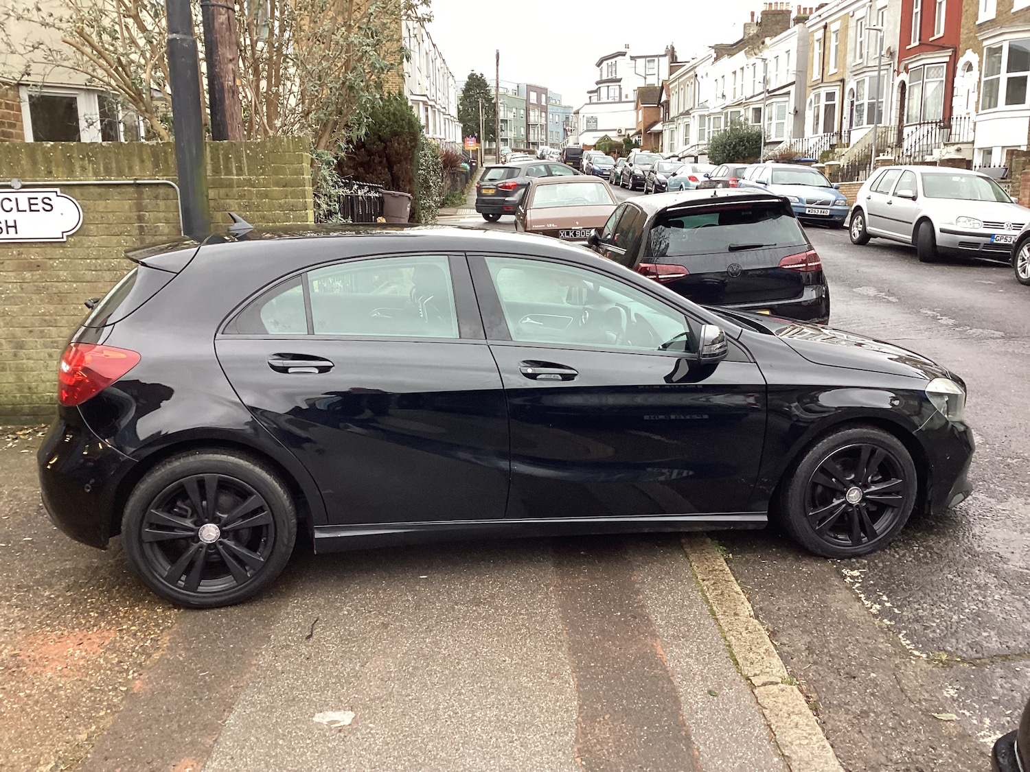Used Mercedes-Benz A-Class 2016 for sale - 77170692: Photo 2