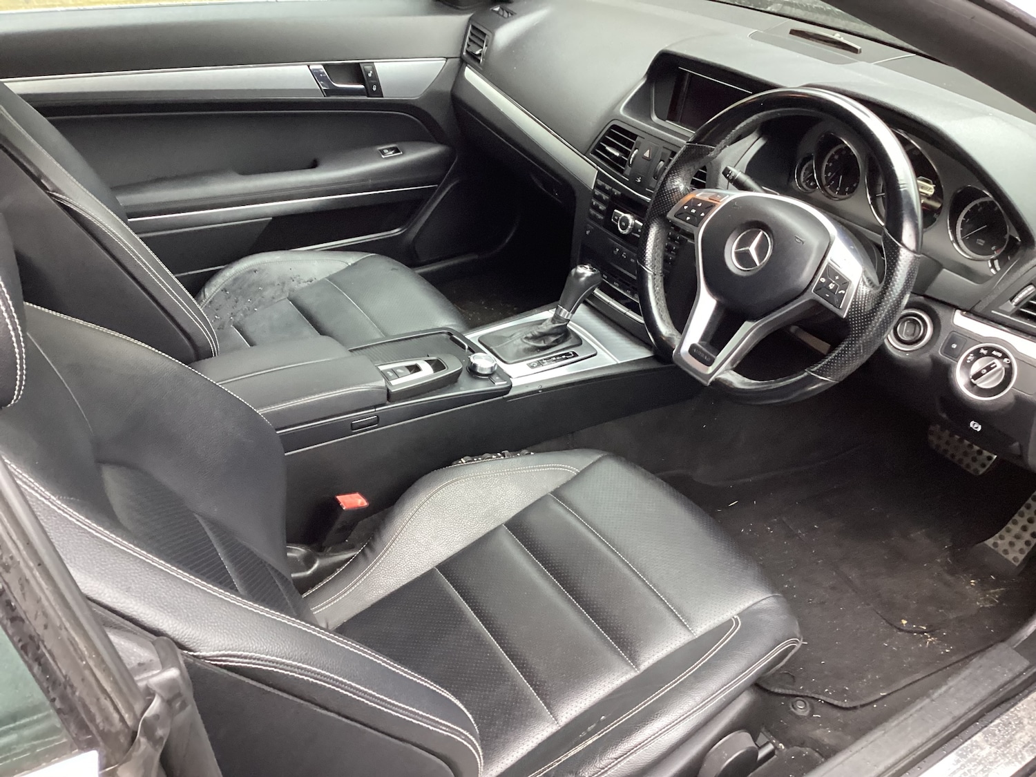 Used Mercedes-Benz E Class 2012 for sale - 77274342: Photo 3