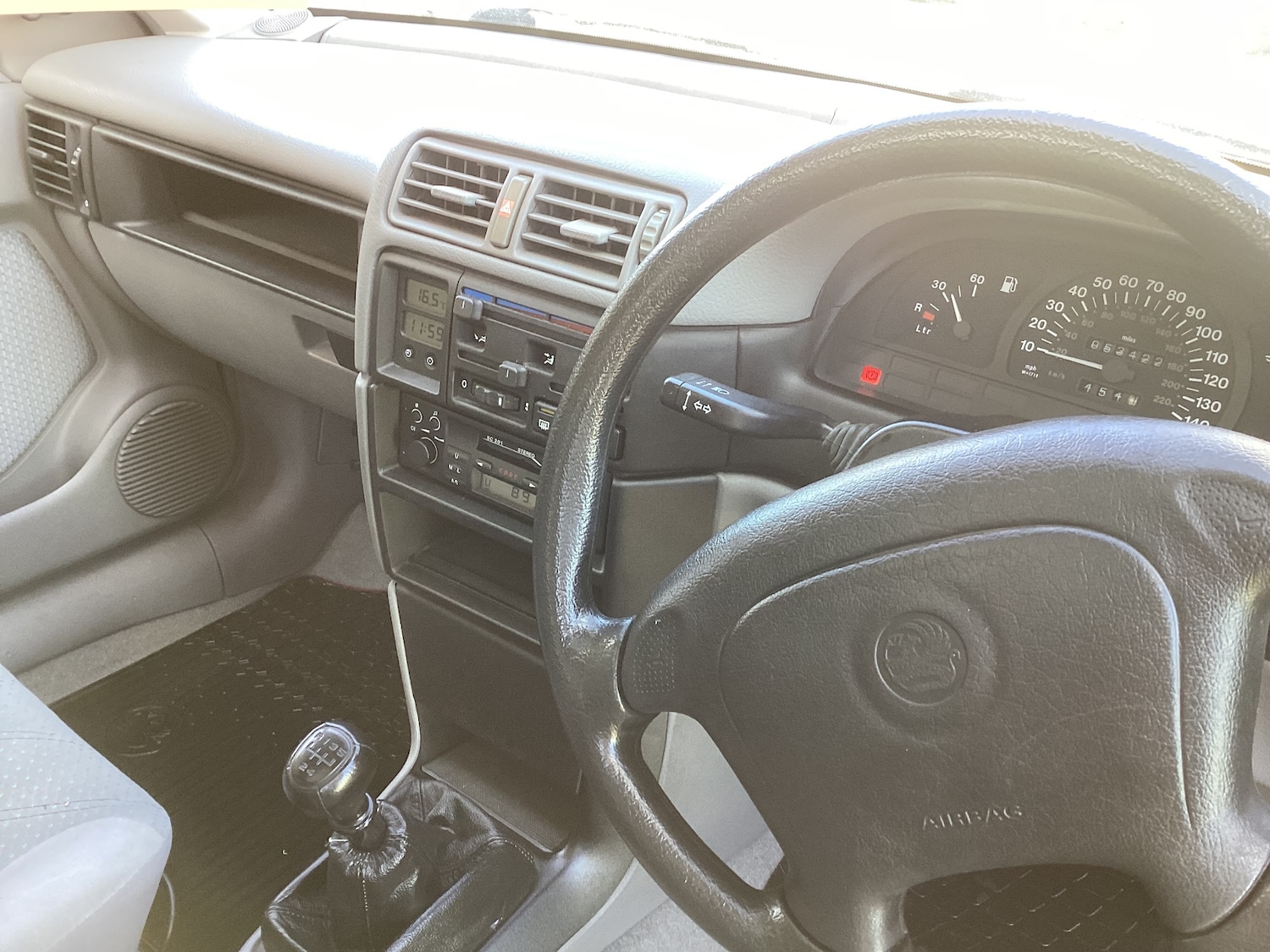 Used Vauxhall Cavalier 1995 for sale - 76008466: Photo 24