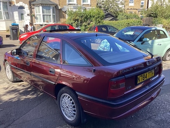 Used Vauxhall Cavalier 1995 for sale - 76008466: Photo 2