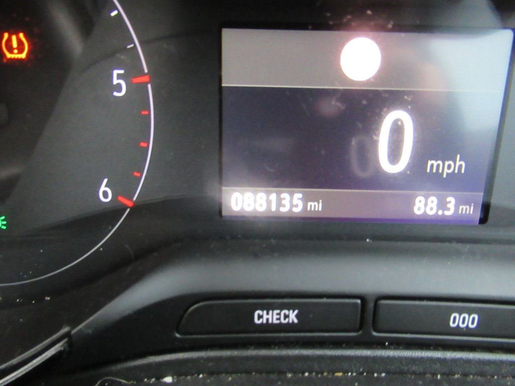 Used Vauxhall Grandland X 2018 for sale - 76430007: Photo 18