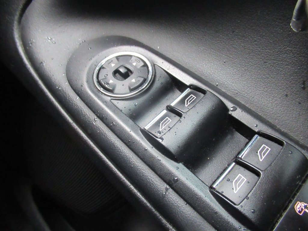 Used Ford Galaxy 2012 for sale - 76323577: Photo 27