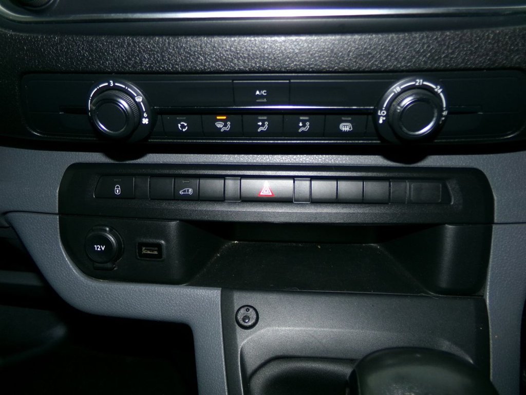 Used Vauxhall Vivaro 2019 for sale - 77188153: Photo 24