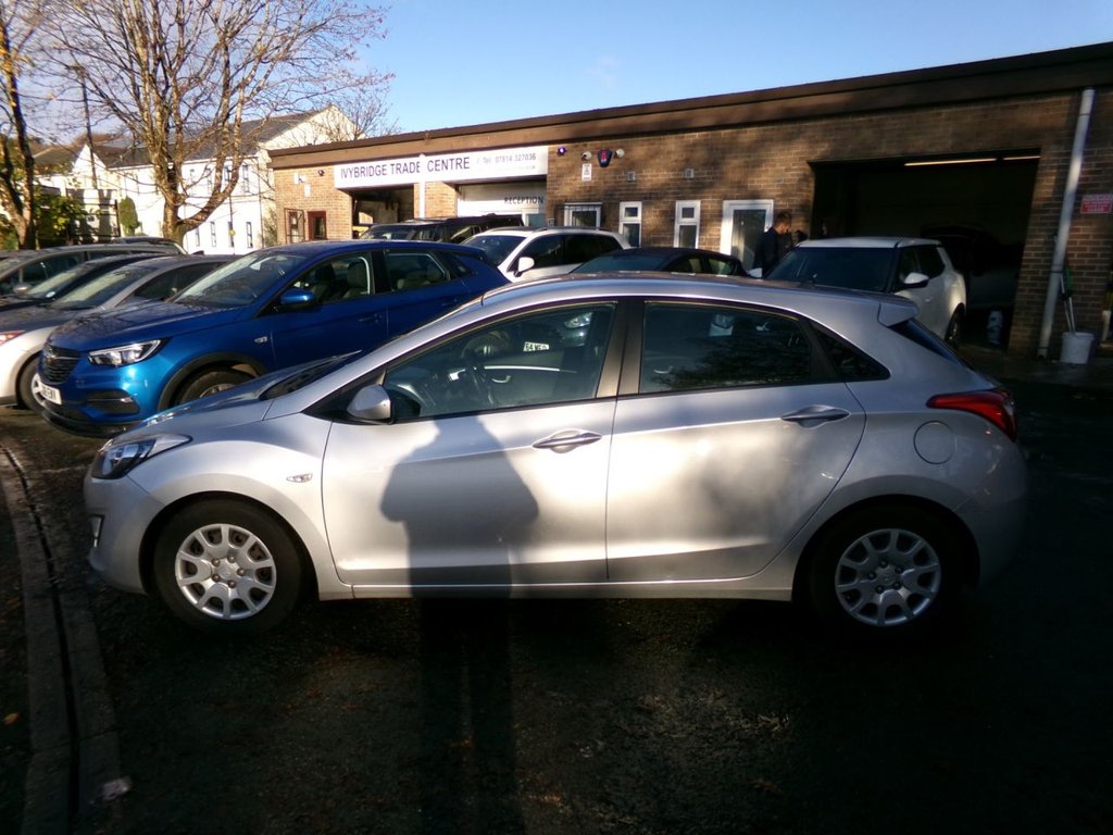Used Hyundai i30 2014 for sale - 76605059: Photo 10