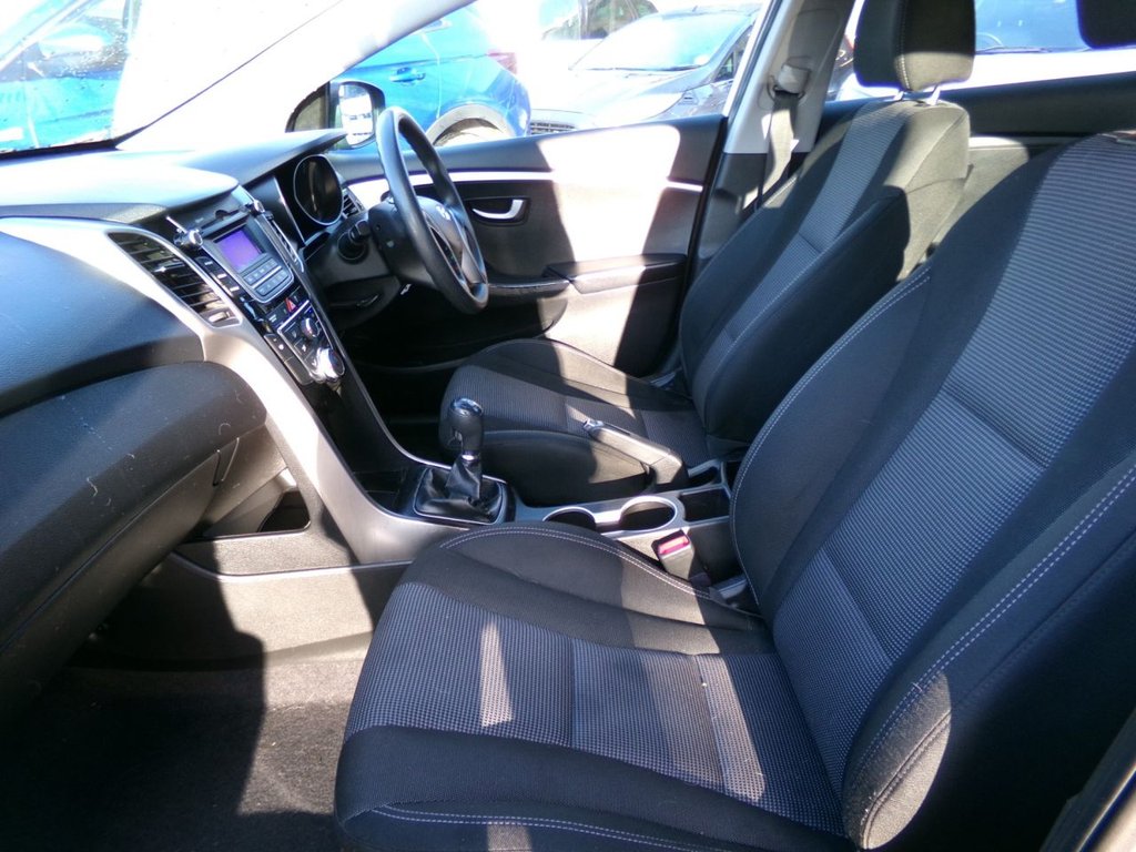 Used Hyundai i30 2014 for sale - 76605059: Photo 20