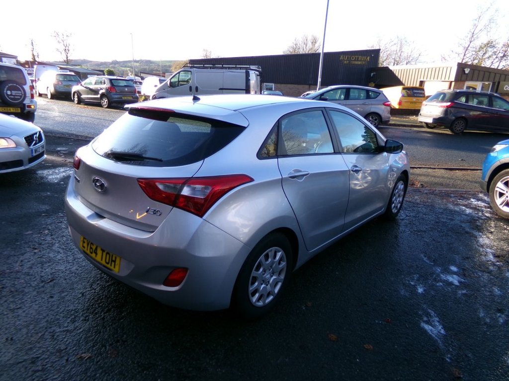 Used Hyundai i30 2014 for sale - 76605059: Photo 7