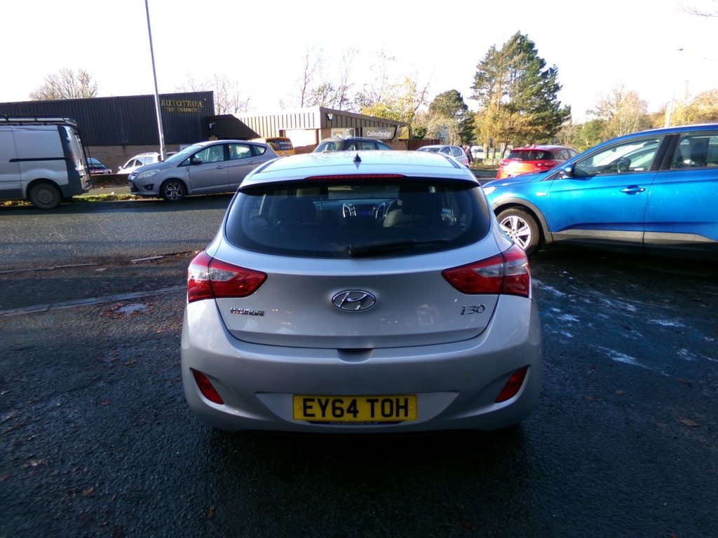Used Hyundai i30 2014 for sale - 76605059: Photo 8