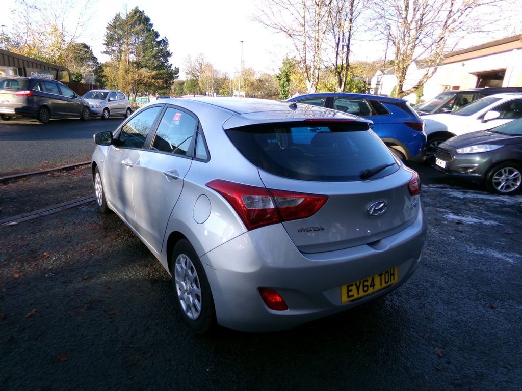 Used Hyundai i30 2014 for sale - 76605059: Photo 9