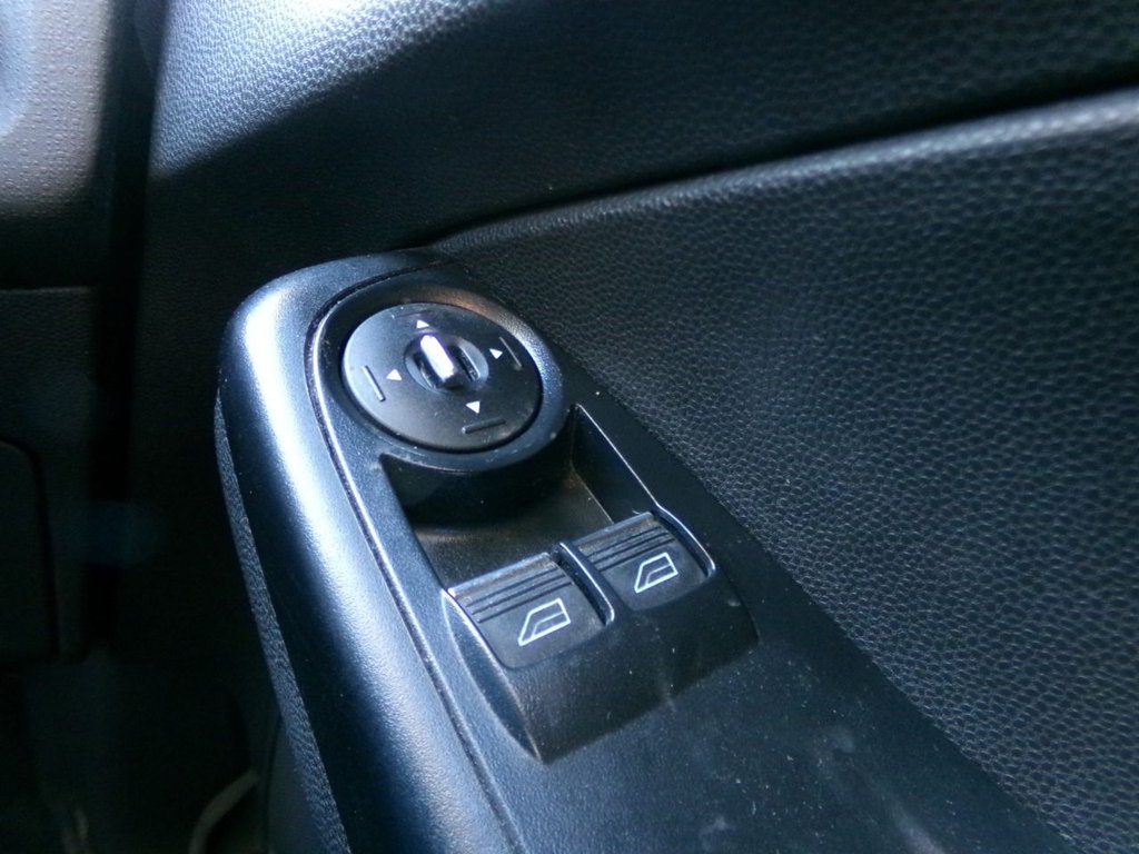 Used Ford Fiesta 2014 for sale - 76797862: Photo 25