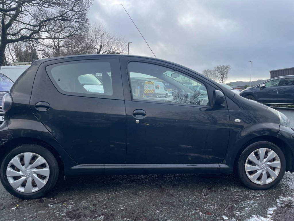 Used Toyota AYGO 2014 for sale - 77205409: Photo 13