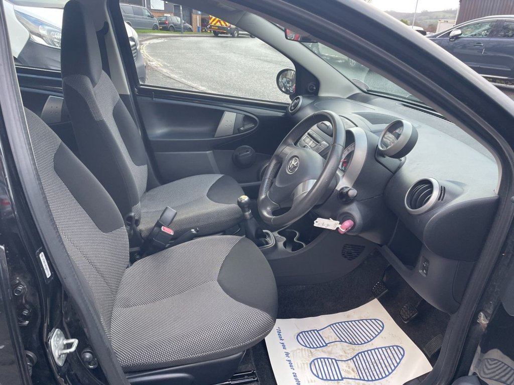 Used Toyota AYGO 2014 for sale - 77205409: Photo 15