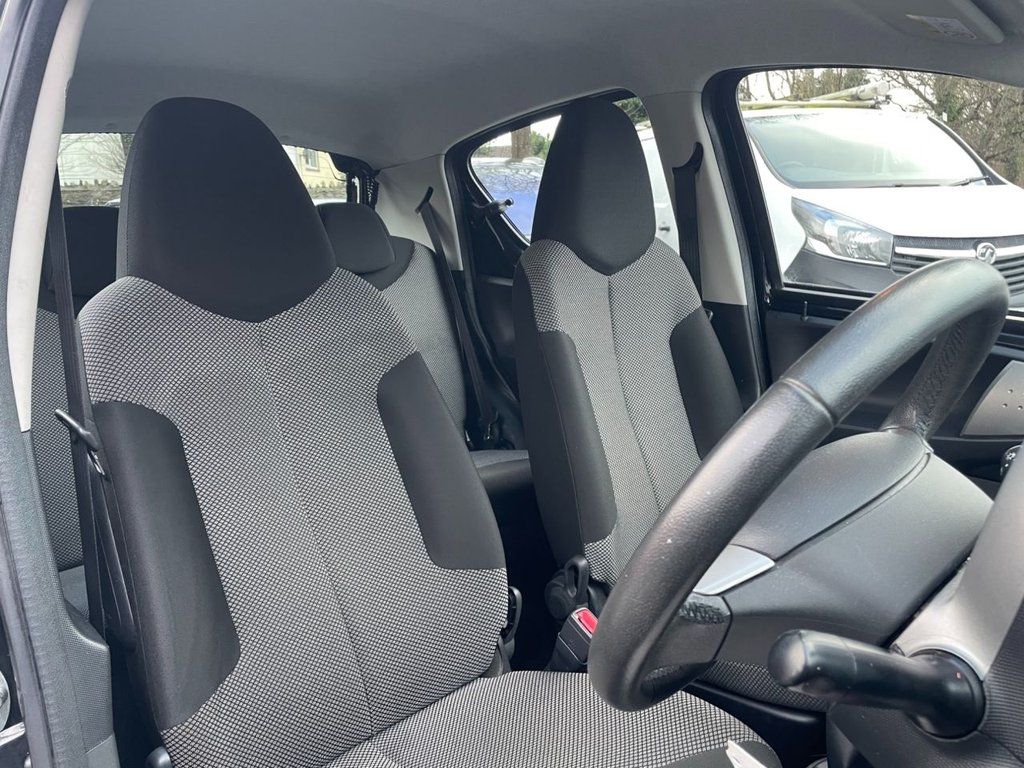 Used Toyota AYGO 2014 for sale - 77205409: Photo 17