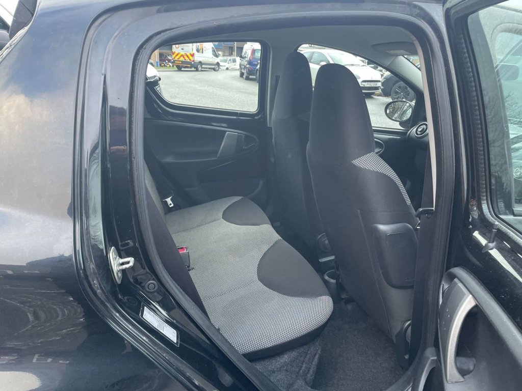 Used Toyota AYGO 2014 for sale - 77205409: Photo 18