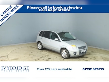 2010 (60) - 1.6 Titanium Hatchback 5dr Petrol Manual (157 g/km, 99 bhp)