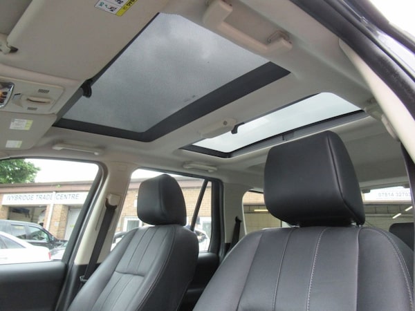 Used Land Rover Freelander 2 2011 for sale - 75335307: Photo 25