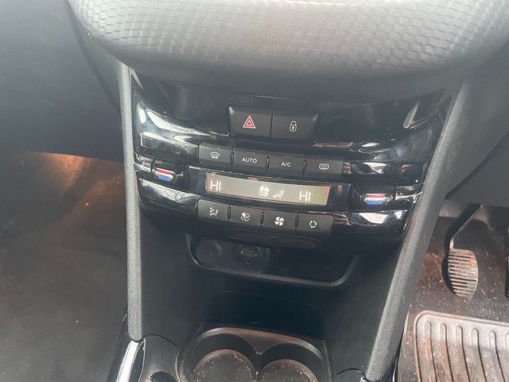 Used Peugeot 2008 2017 for sale - 77205420: Photo 14