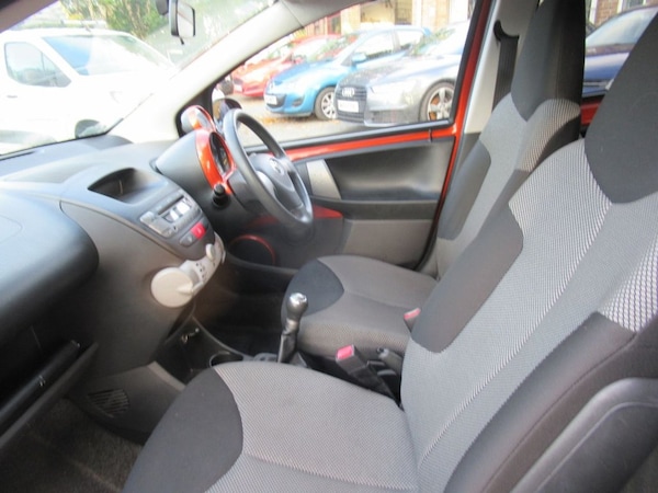 Used Toyota AYGO 2012 for sale - 76132780: Photo 20
