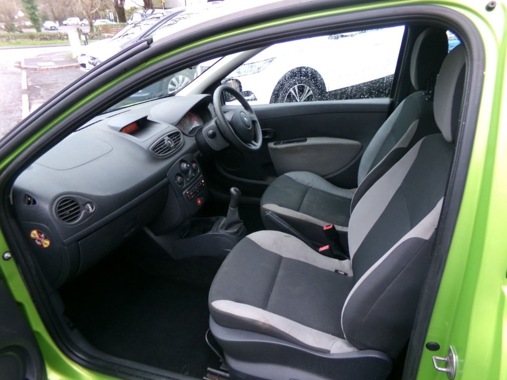 Used Renault Clio 2009 for sale - 76841381: Photo 20