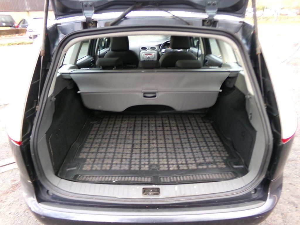 Used Ford Focus 2009 for sale - 76923871: Photo 21