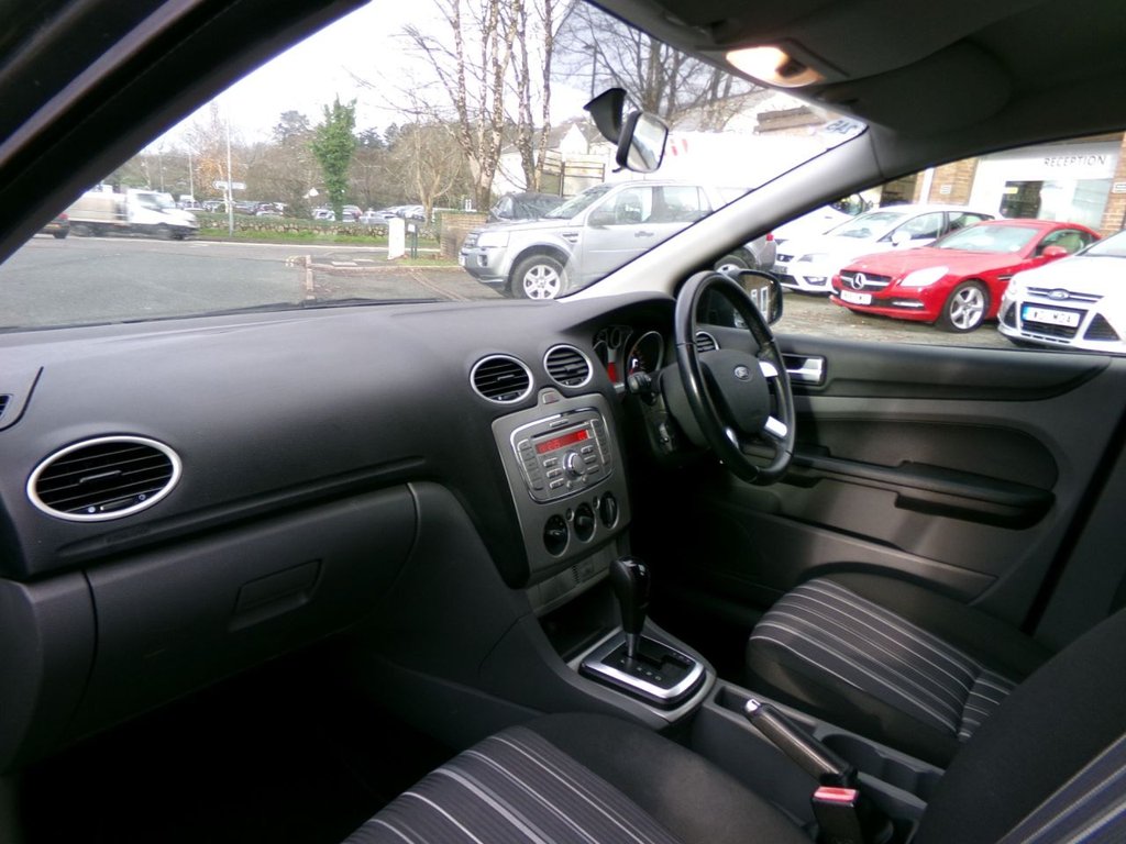 Used Ford Focus 2009 for sale - 76923871: Photo 22