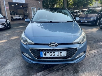 Used Hyundai i20 2016 for sale - 79233537: Photo