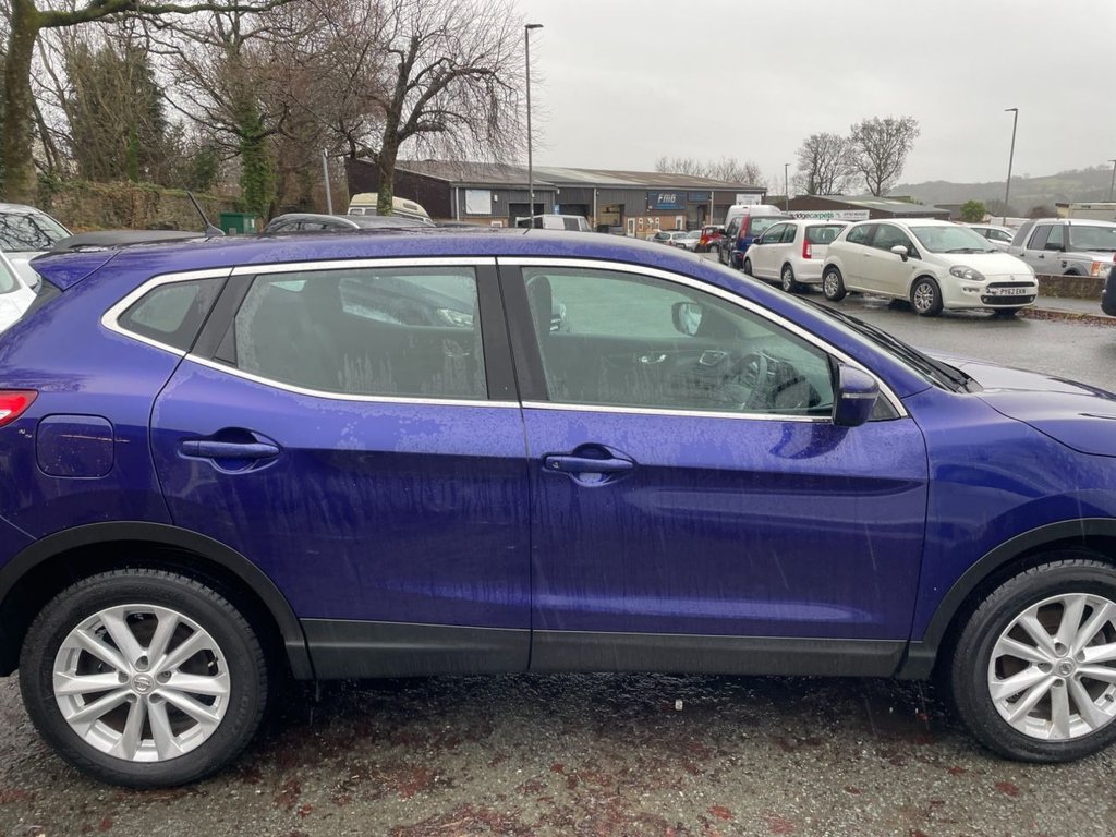 Used Nissan Qashqai 2017 for sale - 77133139: Photo 6