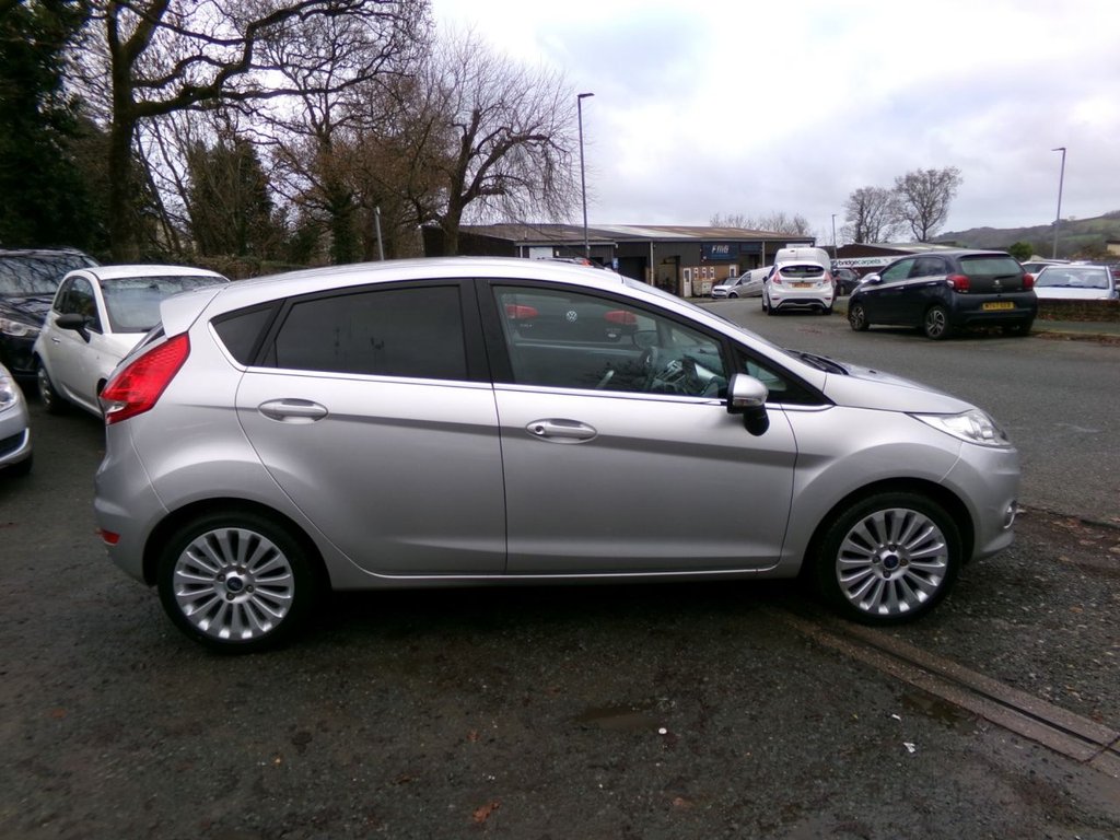 Used Ford Fiesta 2009 for sale - 76901067: Photo 11