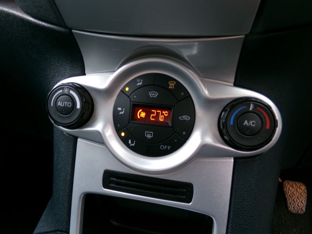 Used Ford Fiesta 2009 for sale - 76901067: Photo 15