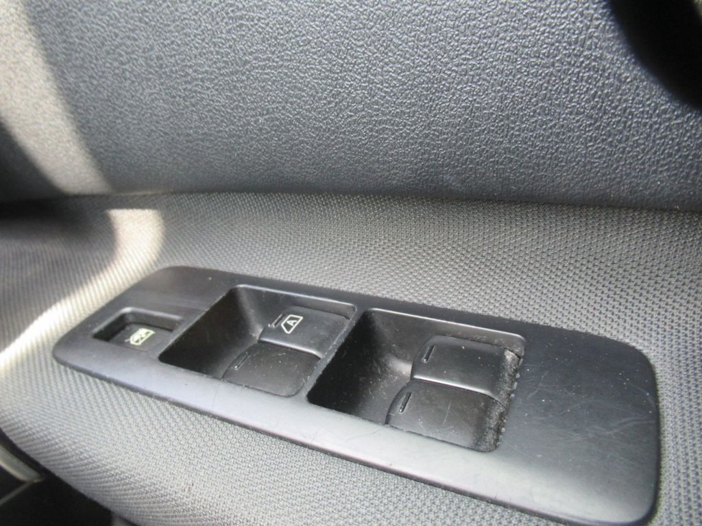 Used Nissan Qashqai 2012 for sale - 76376308: Photo 28