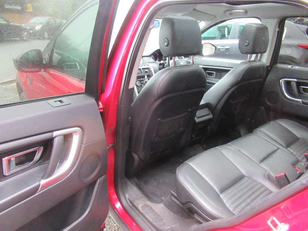 Used Land Rover Discovery Sport 2015 for sale - 77936539: Photo 28