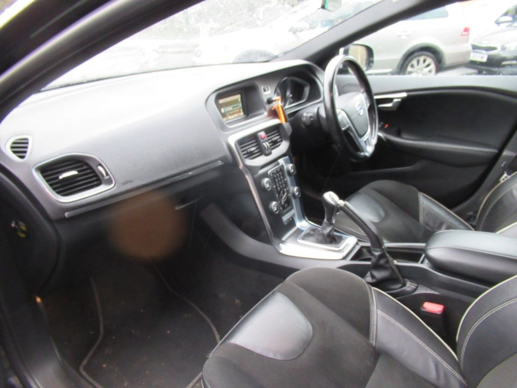 Used Volvo V40 2014 for sale - 77007571: Photo 23