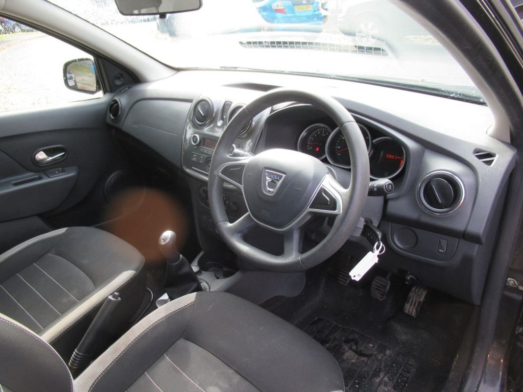 Used Dacia Sandero Stepway 2017 for sale - 76279973: Photo 14