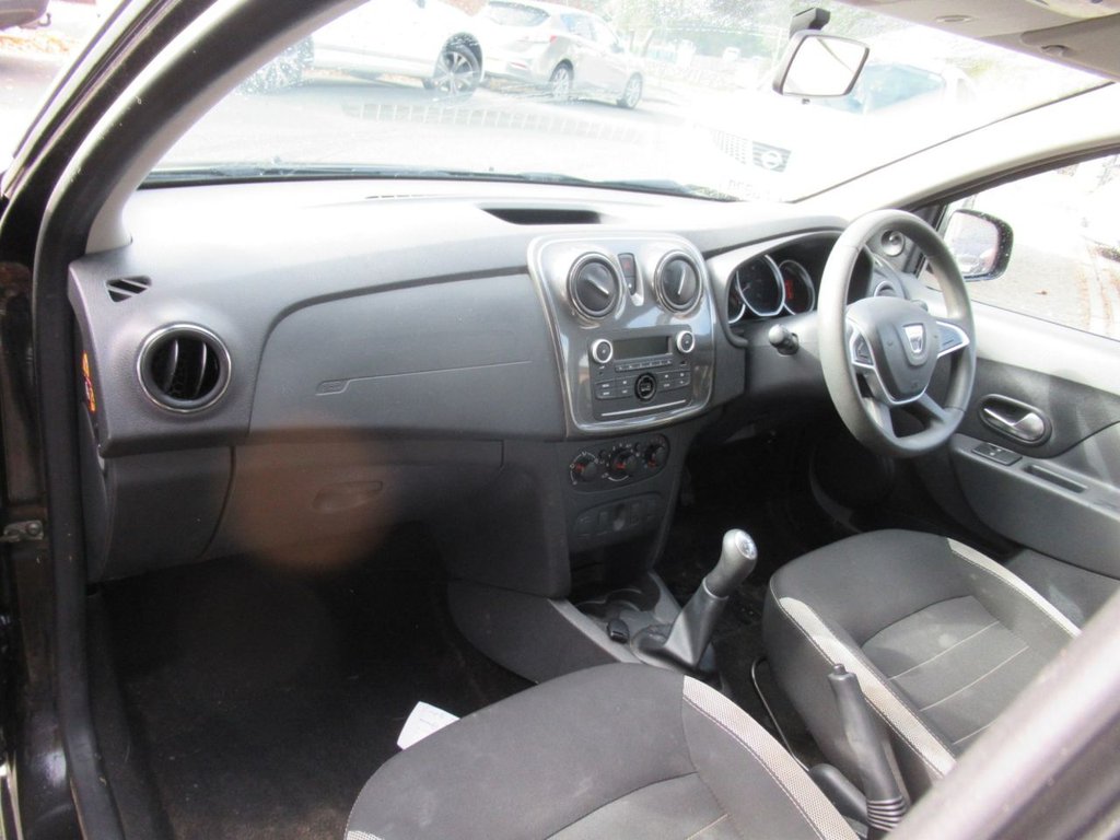 Used Dacia Sandero Stepway 2017 for sale - 76279973: Photo 20