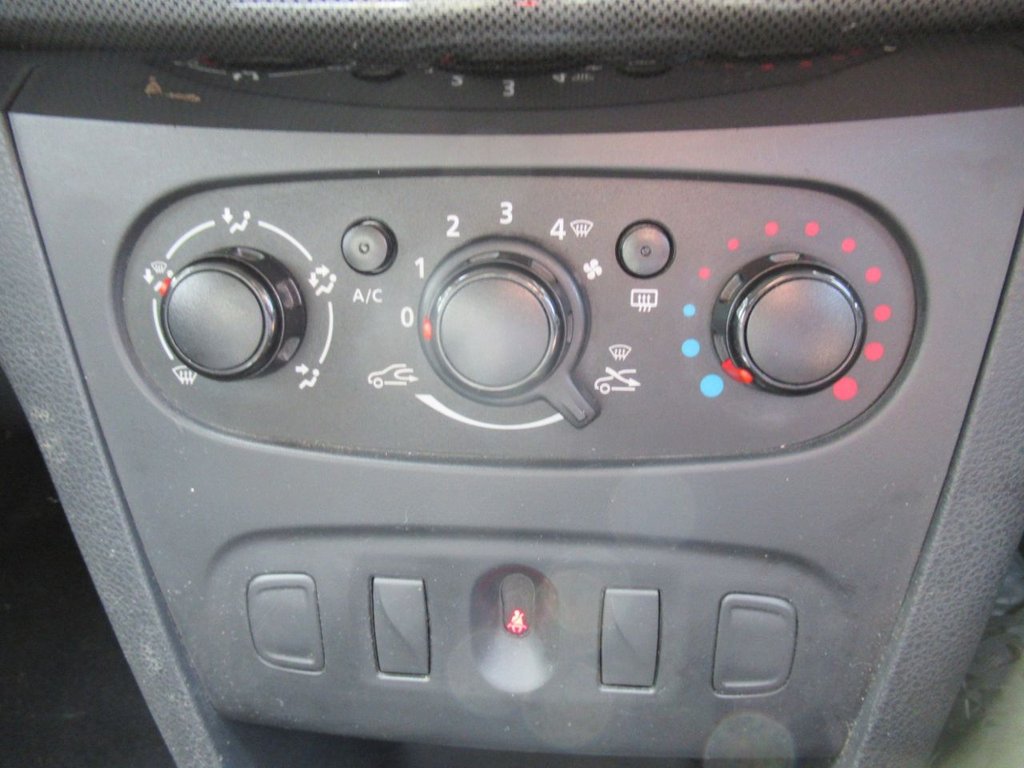 Used Dacia Sandero Stepway 2017 for sale - 76279973: Photo 27