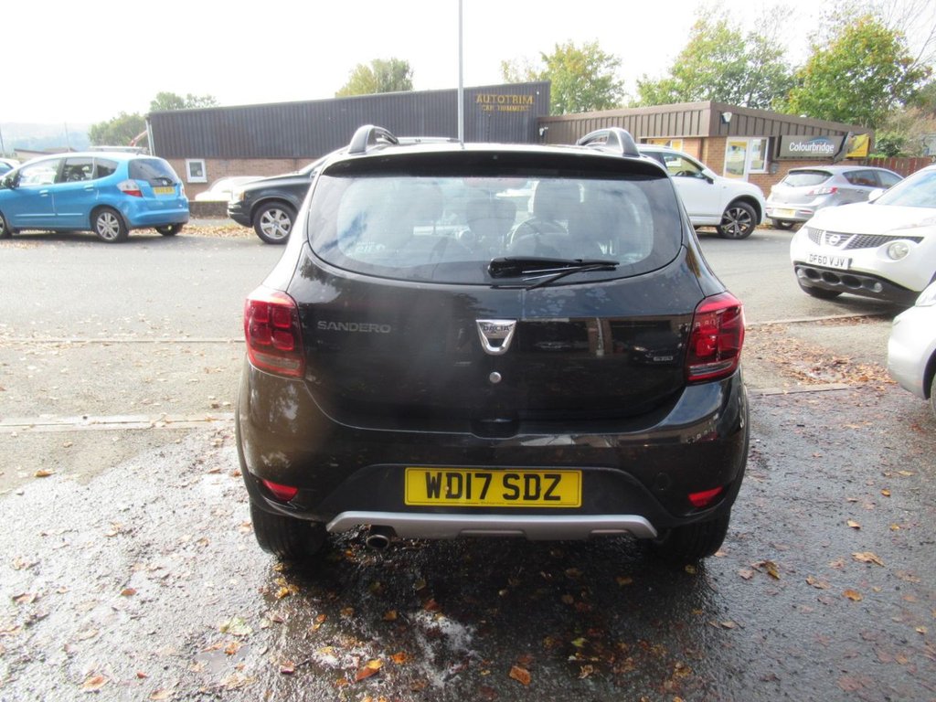 Used Dacia Sandero Stepway 2017 for sale - 76279973: Photo 8