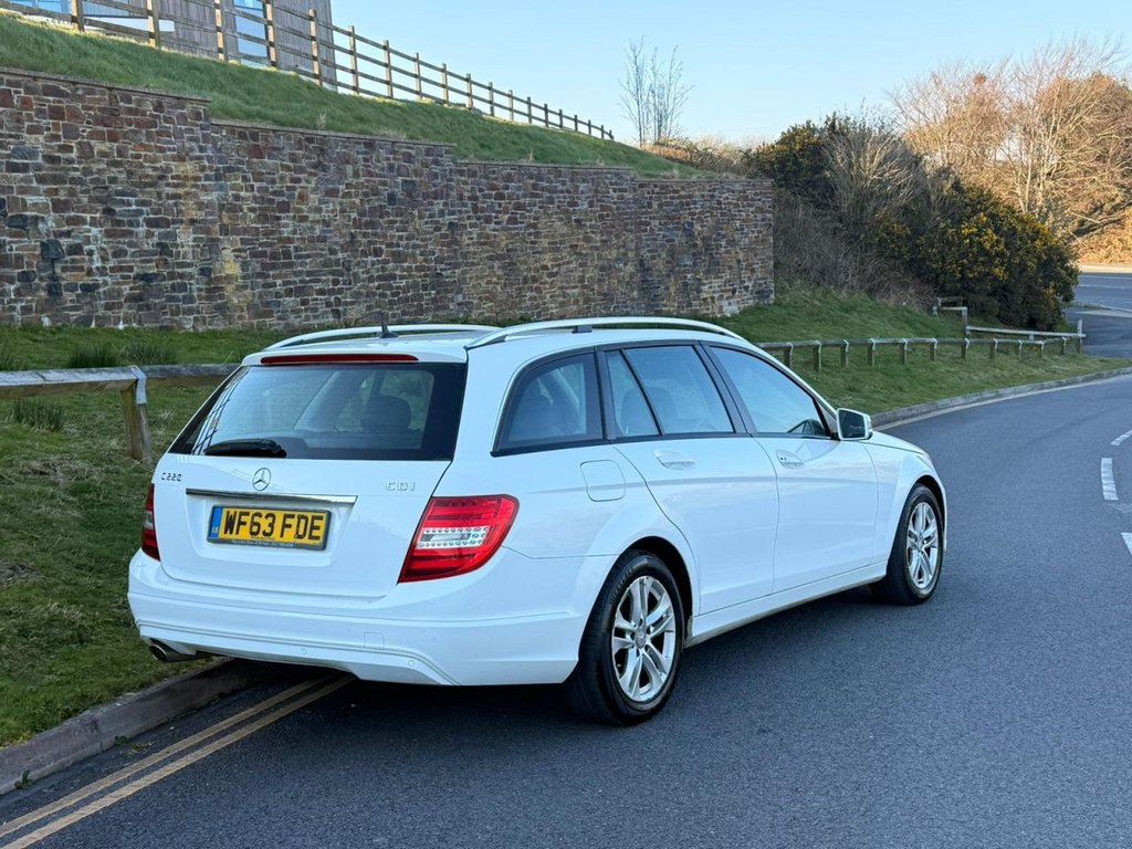 Used Mercedes-Benz C Class 2013 for sale - 78083037: Photo 5