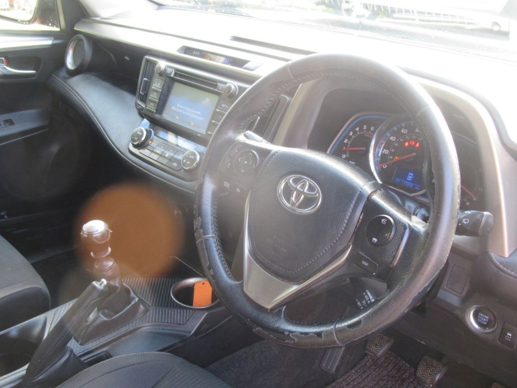 Used Toyota RAV4 2014 for sale - 76038929: Photo 14
