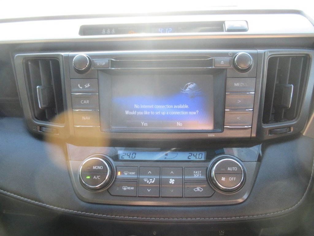 Used Toyota RAV4 2014 for sale - 76038929: Photo 25