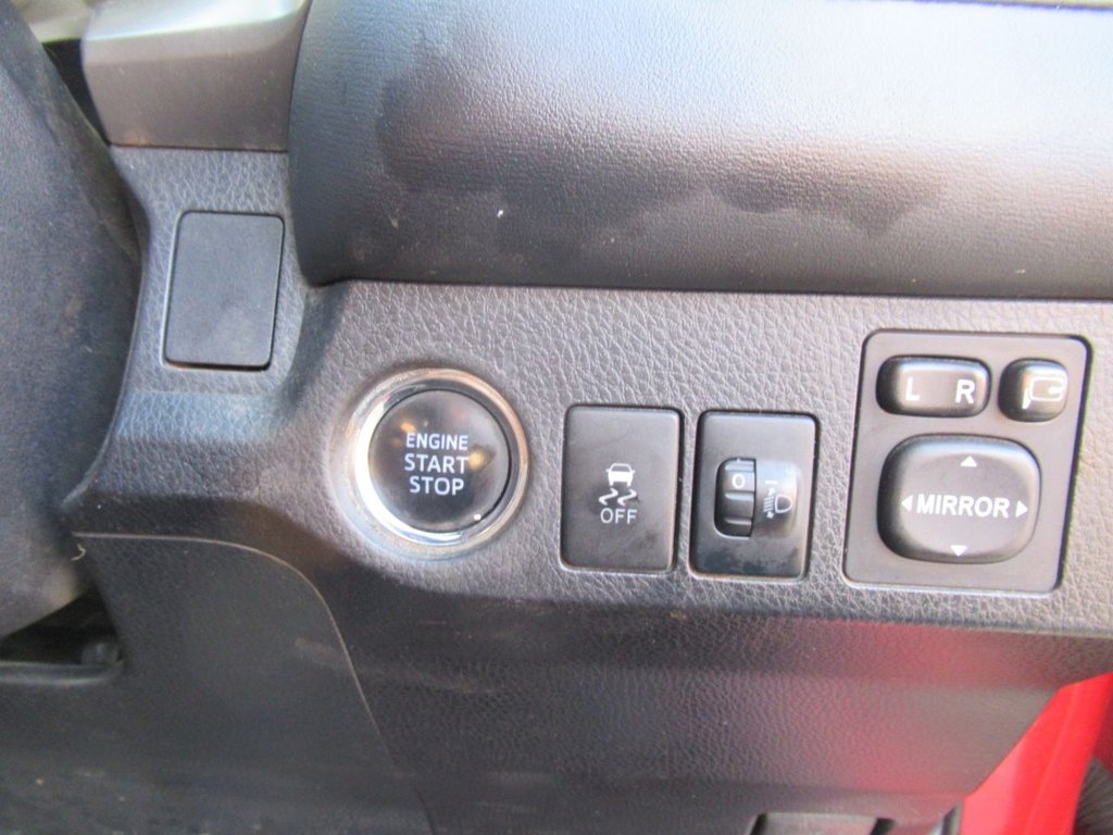 Used Toyota RAV4 2014 for sale - 76038929: Photo 30