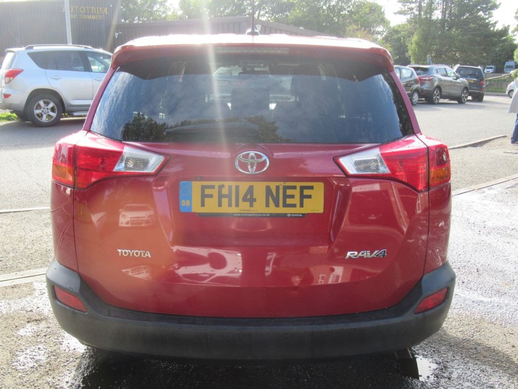 Used Toyota RAV4 2014 for sale - 76038929: Photo 8