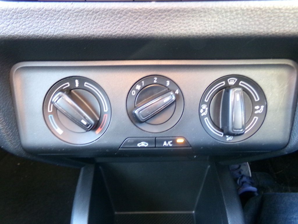 Used Skoda Fabia 2015 for sale - 77226914: Photo 24