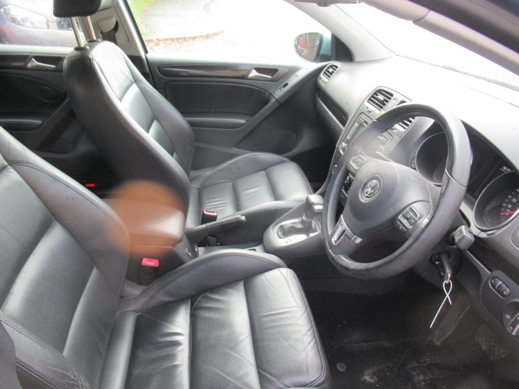Used Volkswagen Golf 2010 for sale - 76323531: Photo 14